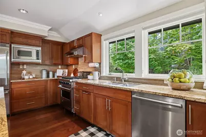 506 Lakeside Avenue S #W1, Seattle, WA 98144 - Photo 14
