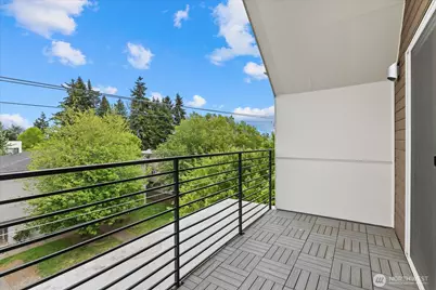 8561 Mary Avenue NW, Seattle, WA 98117 - Photo 30