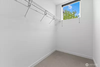 8561 Mary Avenue NW, Seattle, WA 98117 - Photo 14