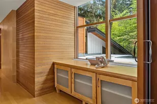 10020 NE 27th St, Bellevue, WA 98004 - Photo 28