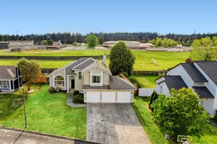21908 40th Ave E, Spanaway, WA 98387 - Photo 32