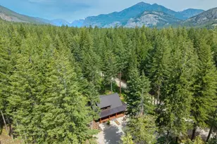 58 Liberty Ln, Winthrop, WA 98862 - Photo 2