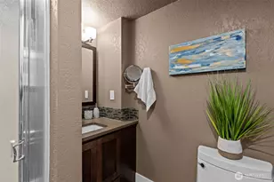 22525 10th Ave S, Des Moines, WA 98198 - Photo 32