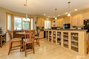 7607 46th St NW, Gig Harbor, WA 98335 - Photo 6