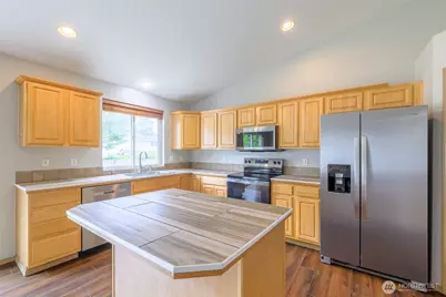 10504 248th Street Ct E, Graham, WA 98338 - Photo 10