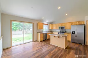 10504 248th St Ct E, Graham, WA 98338 - Photo 12