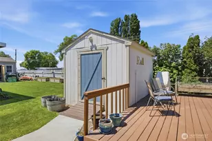 2240 W Broadway Ave, Moses Lake, WA 98837 - Photo 32