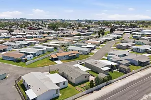 2240 W Broadway Ave, Moses Lake, WA 98837 - Photo 34