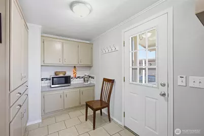 2240 W Broadway Avenue #209, Moses Lake, WA 98837 - Photo 16