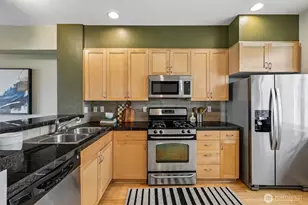 2162 Yakima Ave, Tacoma, WA 98405 - Photo 2