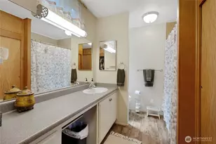 2101 S 324th St, Federal Way, WA 98003 - Photo 6