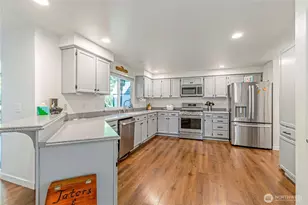 7310 Grove St, Marysville, WA 98270 - Photo 12