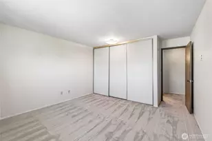 2031 NW 59th St, Seattle, WA 98107 - Photo 16