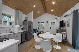 401 E Compass St, Pacific Beach, WA 98571 - Photo 10