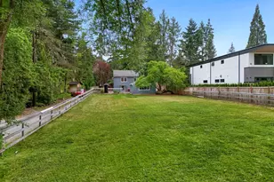 7658 NE 12th St, Medina, WA 98039 - Photo 28