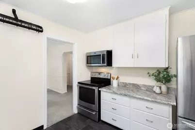 7658 NE 12th Street, Medina, WA 98039 - Photo 8