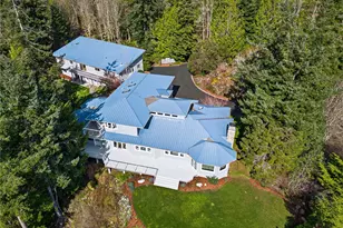 8651 Turners Bay Pl, Anacortes, WA 98221 - Photo 2