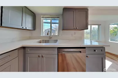1722 E 56th Street, Tacoma, WA 98404 - Photo 8