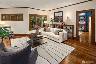 2212 Federal Ave E, Seattle, WA 98102 - Photo 8