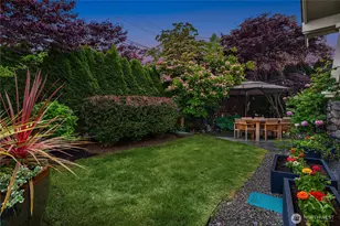 2212 Federal Ave E, Seattle, WA 98102 - Photo 34