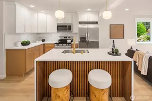 11026 Evanston Ave N, Seattle, WA 98133 - Photo 8