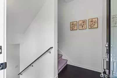 230 26th Avenue E, Seattle, WA 98112 - Photo 16