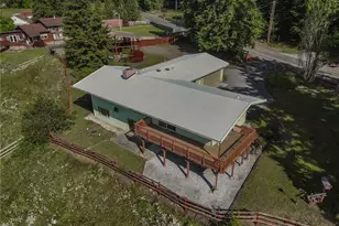 3104 Harts Lake Rd S, Roy, WA 98580 - Photo 8