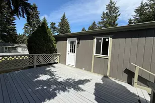 8013 194th St E, Spanaway, WA 98387 - Photo 16