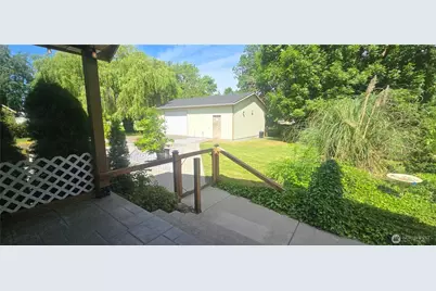 2412 N Pearl Street, Centralia, WA 98531 - Photo 10