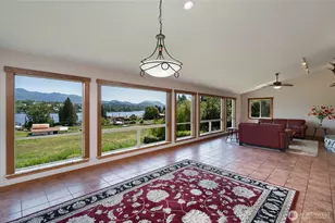 17441 Lake Terrace Pl, Mount Vernon, WA 98274 - Photo 16