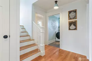 2222 Warren Ave N, Seattle, WA 98109 - Photo 16