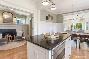 2222 Warren Ave N, Seattle, WA 98109 - Photo 12