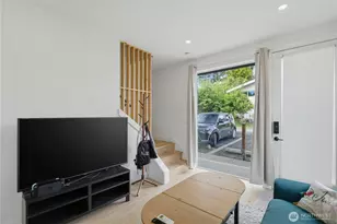 918 N 100th St, Seattle, WA 98133 - Photo 6