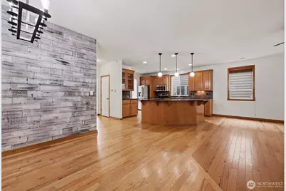 11212 179th Ave Ct E, Bonney Lake, WA 98391 - Photo 10