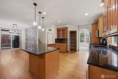 11212 179th Ave Ct E, Bonney Lake, WA 98391 - Photo 8