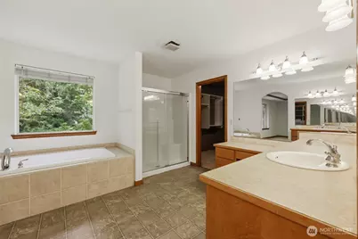 11212 179th Ave Ct E, Bonney Lake, WA 98391 - Photo 24