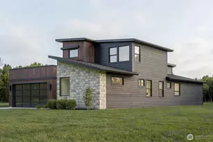 170 Chadwick St NW, East Wenatchee, WA 98802 - Photo 2