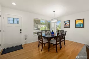 11415 210th Ave Ct E, Bonney Lake, WA 98391 - Photo 2
