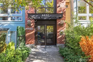 4422 Bagley Ave N, Seattle, WA 98103 - Photo 26