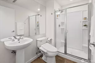 4422 Bagley Ave N, Seattle, WA 98103 - Photo 16