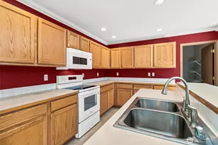 13707 116th Ave Ct E, Puyallup, WA 98374 - Photo 10