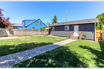 103 M Street SE, Auburn, WA 98002 - Photo 2