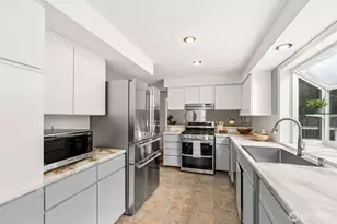 13741 SE 201st St, Kent, WA 98042 - Photo 10