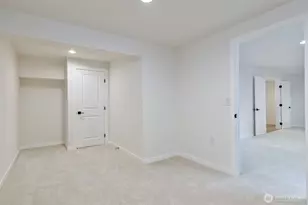 6320 Gregory St W, University Place, WA 98466 - Photo 14
