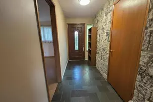 9651 21st Ave SW, Seattle, WA 98106 - Photo 2