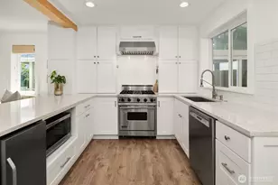1525 McGilvra Blvd E, Seattle, WA 98112 - Photo 8