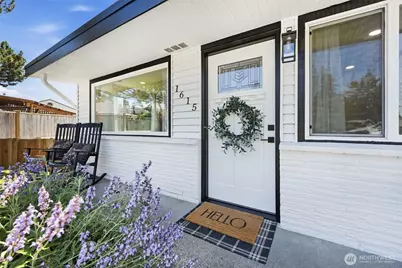 1615 N 196th Place, Shoreline, WA 98133 - Photo 2