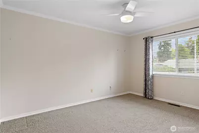 10812 NE 143rd Street, Kirkland, WA 98034 - Photo 16