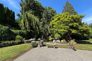 13214 SE 91st St, Newcastle, WA 98059 - Photo 40