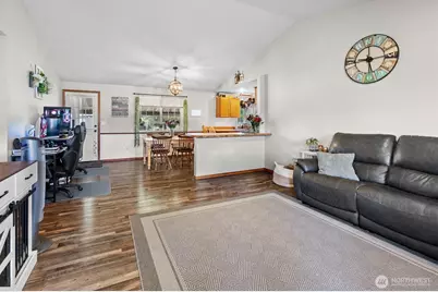 7824 196th Lane SW, Rochester, WA 98579 - Photo 6